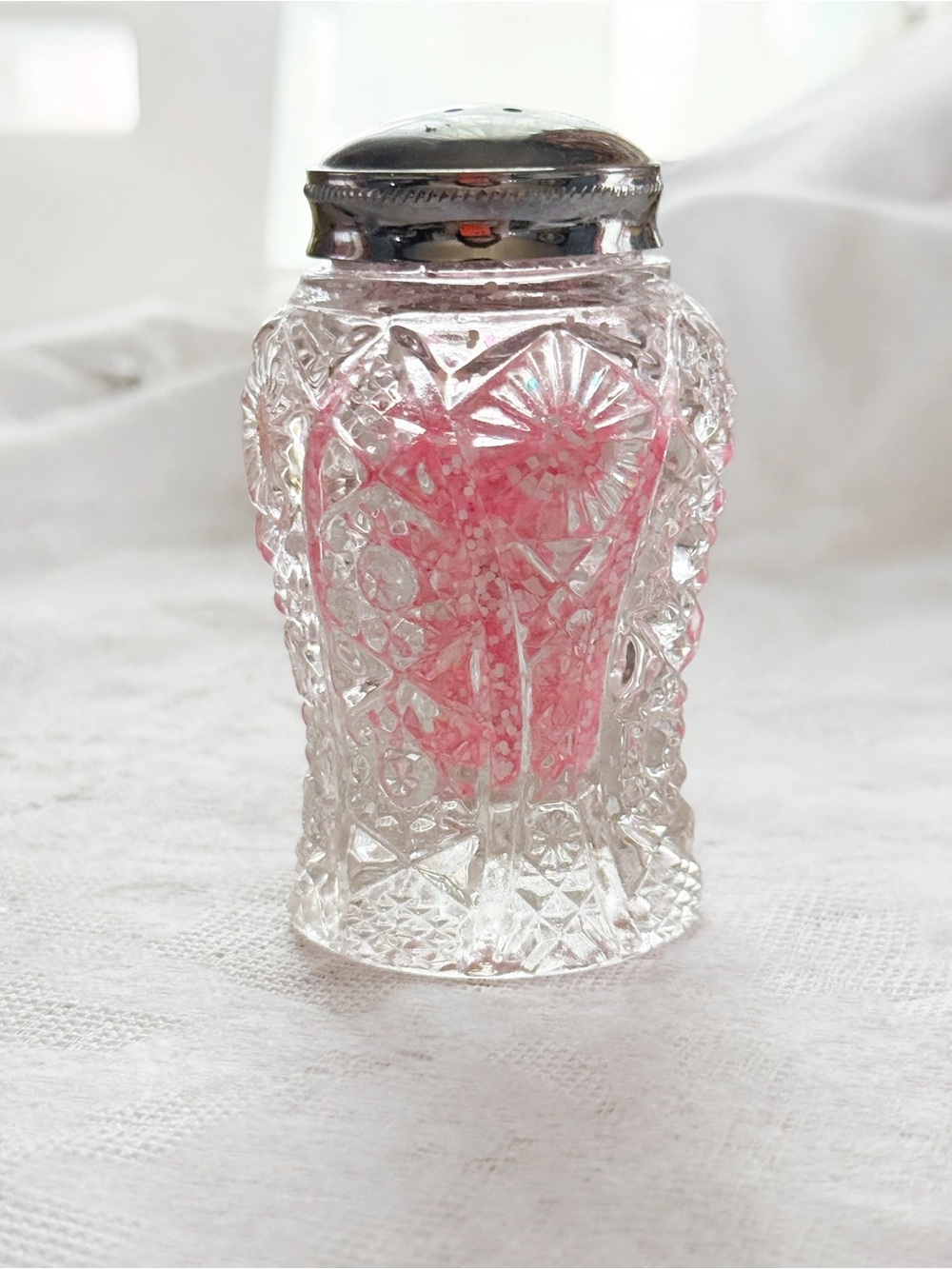 Daisy & Button Glitter Shaker